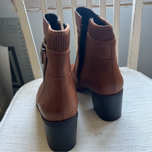 White Mountain Women's Dessert Zipper Booties Dark Tan - Medium 9.5W - Picture 6 of 8